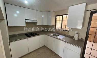 Casa en Venta en Tizayuca Centro, Tizayuca JL 26-1446.
