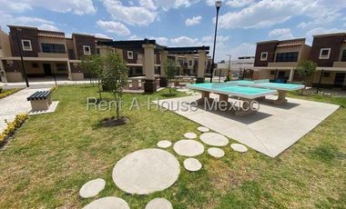 Casa en Venta en Tizayuca Centro, Tizayuca JL 26-1446.