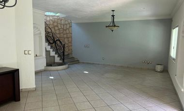 Casa en Fraccionamiento Kloster Sumiya