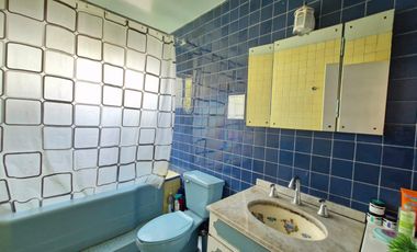 Casa en calle cerrada, con alberca en Jardín Balbuena