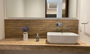 DEPARTAMENTO EN PLINIO, POLANCO AMUEBLADO Y EQUIPADO