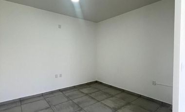 RENTA LOCAL EN JARDINES DE LA HACIENDA IDEAL PARA CONSULTORIO U OFICINA