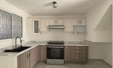 Bonita casa en Venta - Fracc Las Américas Ecatepec de Morelos