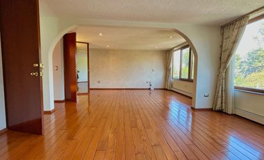 Casa en venta en Lomas de Chapultepec, Paracaima