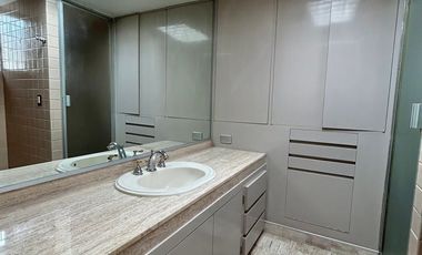 Casa en venta en Lomas de Chapultepec, Paracaima