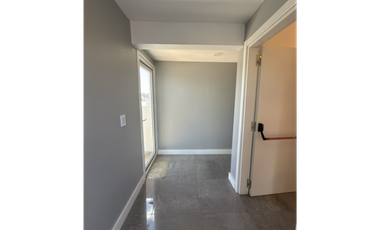 ALQUILER 24 MESES SEMIPISO 2 AMB COCHERA Y BAULERA CHAUVIN