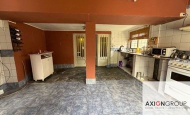 Casa en venta c/ cochera en Ensenada ESCUCHA OFERTA