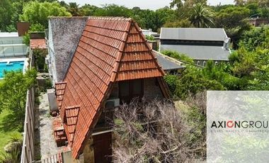 Casa en venta c/ cochera en Ensenada ESCUCHA OFERTA