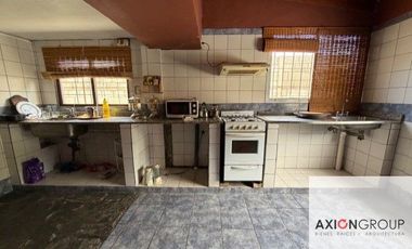 Casa en venta c/ cochera en Ensenada ESCUCHA OFERTA