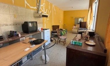 Casa en venta c/ cochera en Ensenada ESCUCHA OFERTA