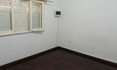 Departamento Tipo Casa en alquiler en Gerli Oeste