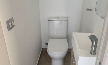 Casa en Arriendo en av casa piedra 452