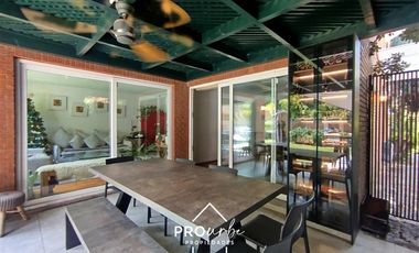 Casa en Venta en Gustavo Vicuña