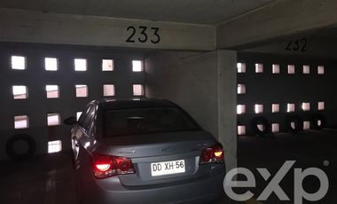 Estacionamiento en Venta en Miraflores/ Merced