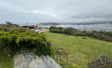 Casa en Arriendo en La Herradura