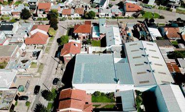 VENTA GALPON CON OFICINAS QUINCHO 730 M2 ZONIF. E3