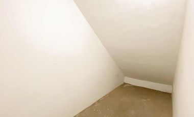 VENTA GALPON CON OFICINAS QUINCHO 730 M2 ZONIF. E3