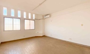 VENTA GALPON CON OFICINAS QUINCHO 730 M2 ZONIF. E3