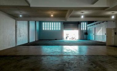 VENTA GALPON CON OFICINAS QUINCHO 730 M2 ZONIF. E3
