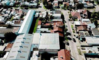 VENTA GALPON CON OFICINAS QUINCHO 730 M2 ZONIF. E3