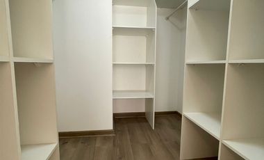 Departamento en Venta en 5 MED PTE 1043 BOX 93 COND ALTAMIRA