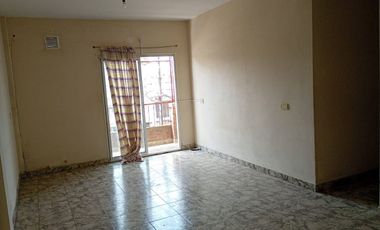 Alquiler Ph 3 amb patio balcon y terraza Caseros