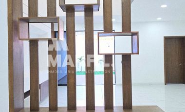 Venta de Increíble Residencia de 4 Recámaras con Alberca al Norte de Colima