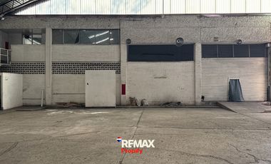 Nave Industrial en Venta Acueducto Tenayuca, Tlalnepantla de Baz, México