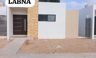 Casa en venta en Dzitya en zona urbana a 2 min de Periférico.