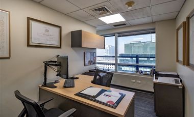 Oficina en Arriendo en Av. Andrés Bello - Cenco Costanera