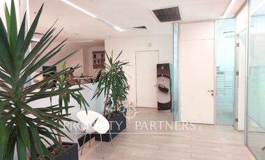 Oportunidad: Local a Nivel de Calle + Oficinas en Edificio Clase A