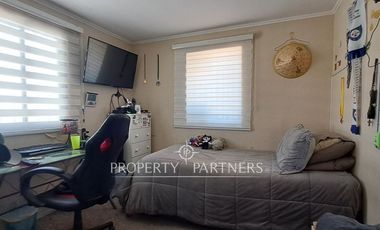 Arriendo casa 2 pisos amoblada sector Peuco