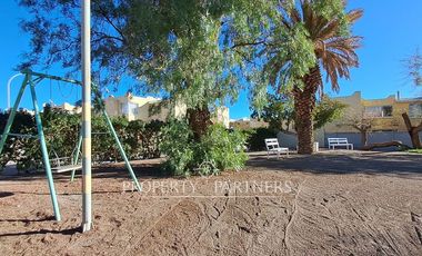 Venta casa 2 pisos, condominio El Abra