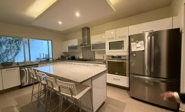 Casa en Venta en Lomas Hipódromo, Naucalpan