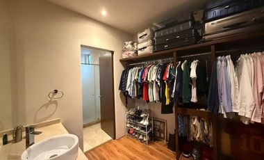 Casa en Venta en Lomas Hipódromo, Naucalpan