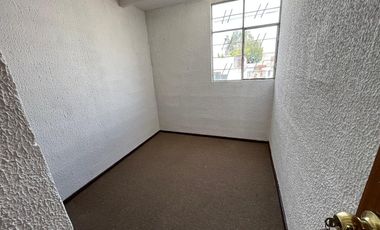 Casa con precio de oportunidad de venta en Calderón