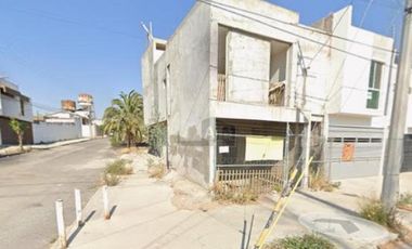CASAS EN OBRA NEGRA EN LOMAS 1RA SECCIÓN — ¡OPORTUNIDAD PARA INVERSIONISTAS!