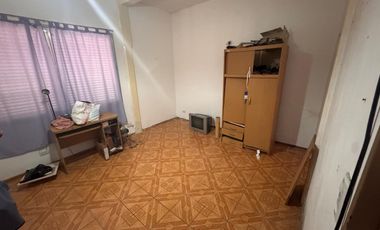 CASA DE 4 DORMITORIOS GRANADERO BAIGORRIA