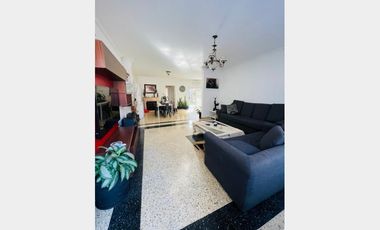 Casa  en Venta Ramos Mejia / La Matanza (A108 4047)