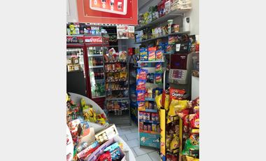 Local a la calle en Venta Ramos Mejia / La Matanza (A108 6521)