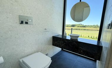 Casa en Venta, 6 Ambientes, en Haras Santa Maria, Escobar, GBA Norte