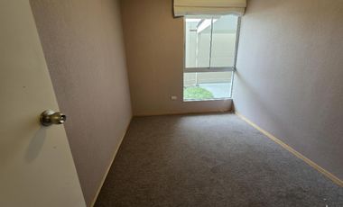 Espacioso Departamento Con Terraza En Primer Piso a 5 Minutos de San Miguel