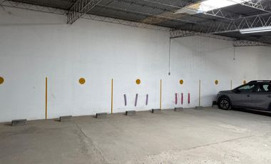 En venta Cochera pleno centro - General Roca