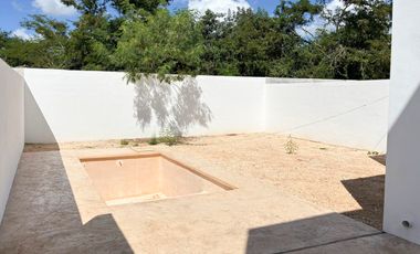 Casas en venta en privada en Conkal Merida dos plantas con alberca
