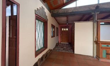 Charming one-level home, Patzcuaro