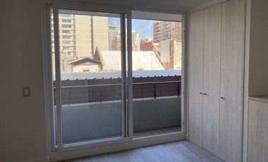 Impecable Estudio Metro Sta Isabel a pasos de Barrio Italia y Providencia.