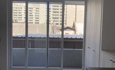 Impecable Estudio Metro Sta Isabel a pasos de Barrio Italia y Providencia.