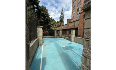 Apto Gruta de Poblado