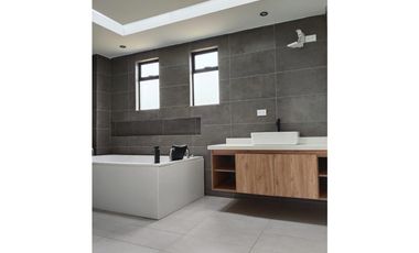 Venta Casa Zipaquirá Conjunto Cerrado Barandillas