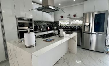 VENTA CASA CAMPESTRE MODERNA EN CONDOMINIO, SENDEROS DE LAS MERCEDES, JAMUNDI